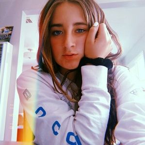 Meet your Posher, Vera